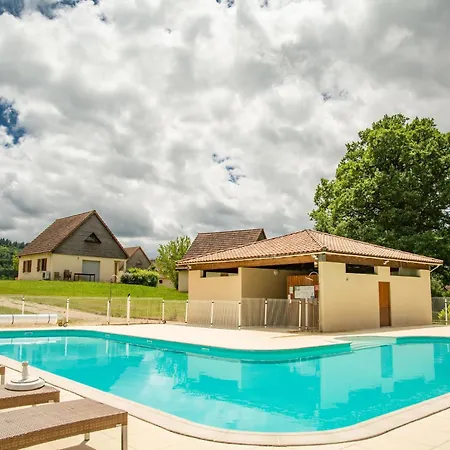 Bleu 26 * Lacapelle-Marival